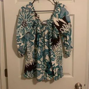 Manuhealii blouse size XL